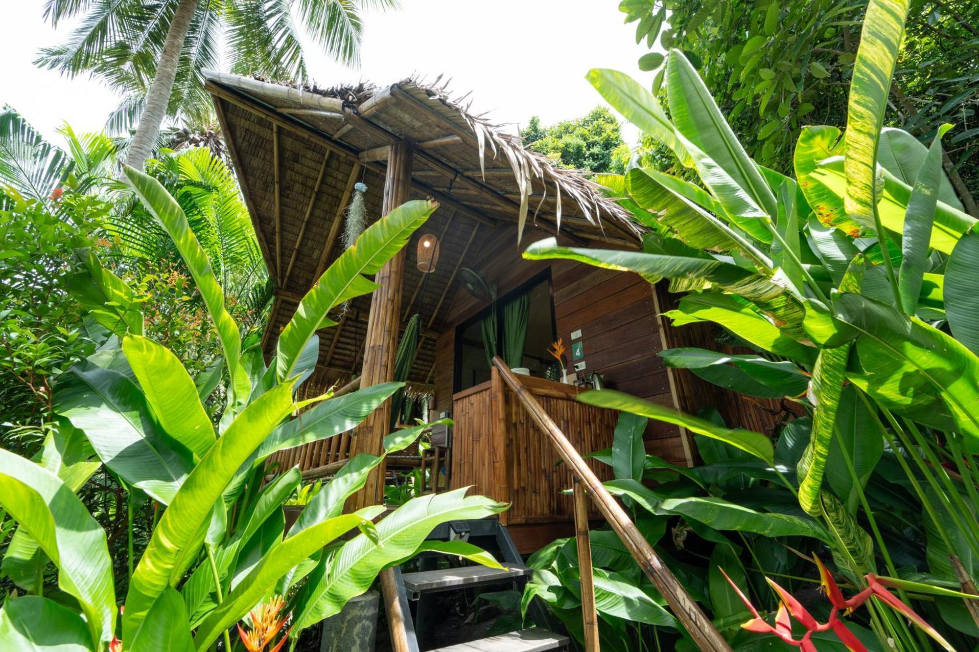 Bamboo Bay Eco Resort Srithanu Extérieur photo